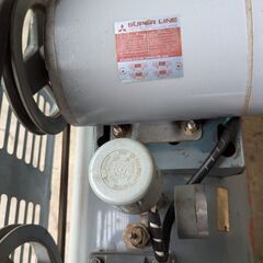 日立ベビコン　コンプレッサー　型式 BP-10SL 0.75kw タンクはキタコ65L　100/200V/ 1馬力モーターに変更 中古の画像