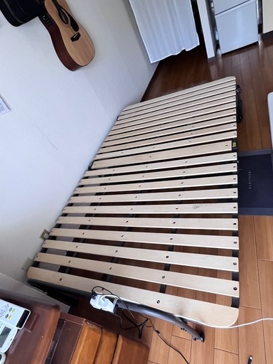 セミダブルベッド　semi double bed 