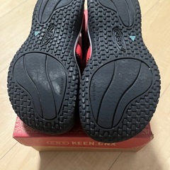 KEEN 子供用サンダル　レッド　18.5cm　の画像