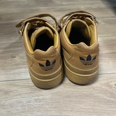 adidas originals 27センチの画像