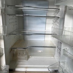 ファミリー冷蔵庫あげます‼️の画像