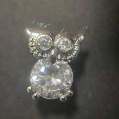 シルバーピアス500円　フクロウの画像