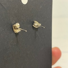 ゆらゆらピアス300円の画像