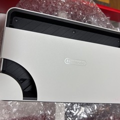ほぼ新品ニンテンドースイッチ有機ELセットの画像