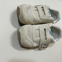 ニューバランス　子供靴の画像