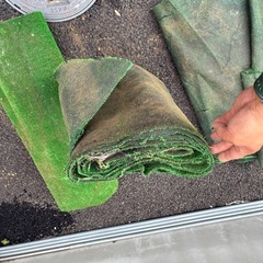 使用済み人工芝の画像