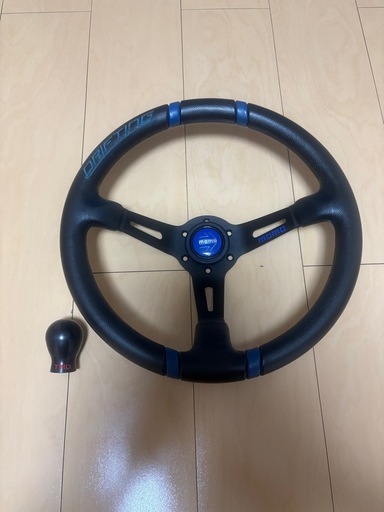 MOMOドルフィテング