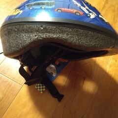 トミカジュニアヘルメットの画像