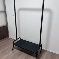 ニトリ　アイアンハンガーラックの画像