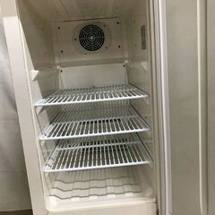 【北見市発】ホシザキ HOSHIZAKI ホシザキビールジョッキクーラー HFJ-46DS1 116L 白 業務用 (E3640wY)の画像