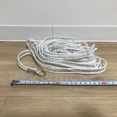 洗濯バサミと洗濯ロープの画像