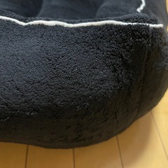 ペット用ベッドふわふわ冬用  ブラックの画像
