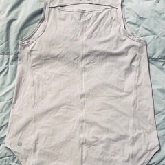 新品【ルルレモン】タンクトップ　ヨガ　エクササイズ　ピラティス　 ノースリーブ　ピンクの画像