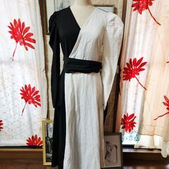 shein(シエン) 大胆なツートンカラーのワンピース、いかがでしょうか？の画像