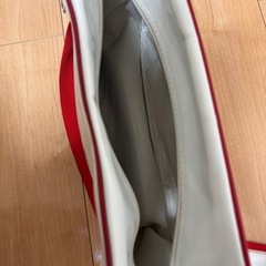 【ルネサンス】スイミングプールバックの画像