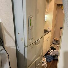 東芝　大型冷蔵庫の画像