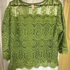 美品　レース　トップス　レディースの画像