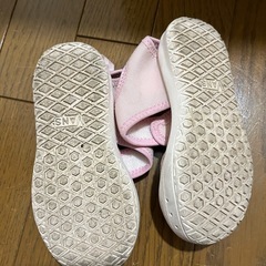 VANS サンダル　子供の画像