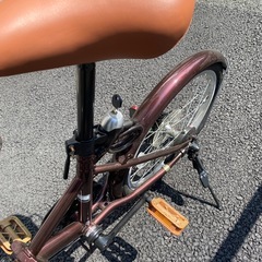 折り畳み自転車の画像