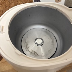 炊飯器の画像