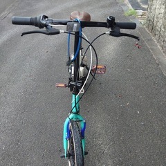 折りたたみ自転車の画像