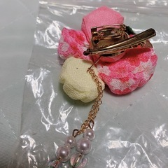 髪留め 花柄の画像