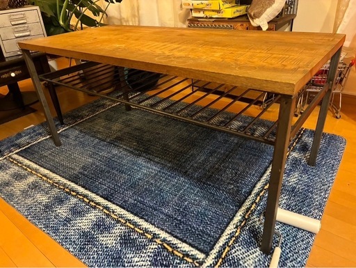 【お話し中】アデペシュ　テーブル