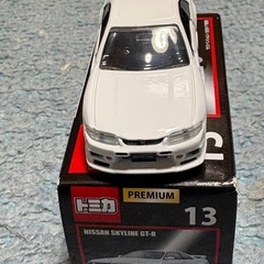激レア！絶版！！トミカプレミアム　日産　スカイライン　GTR R33の画像