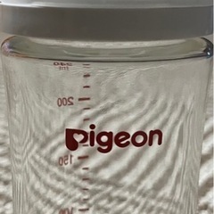 哺乳瓶　乳首　替えの画像