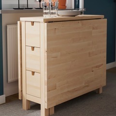 IKEA ダイニングテーブルの画像