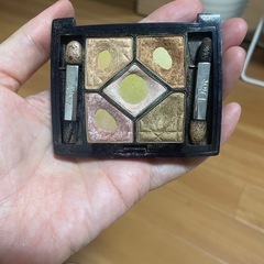 Diorアイシャドウの画像