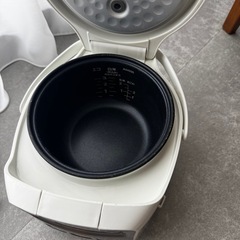 TIGER 炊飯器の画像