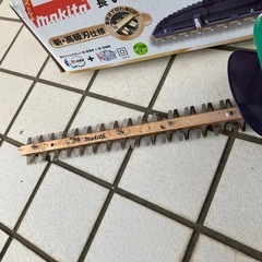 マキタ　芝刈り機の画像