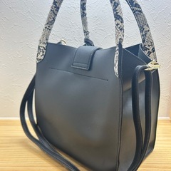 とトートバッグの画像
