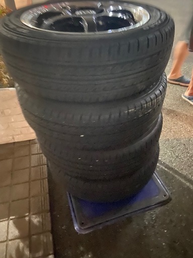 エスホールド