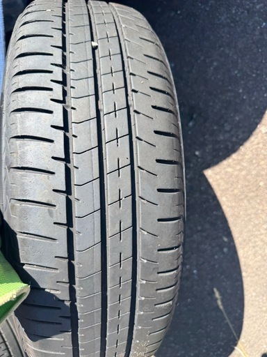 アクア  アーバン 16インチ アルミ タイヤバリ山