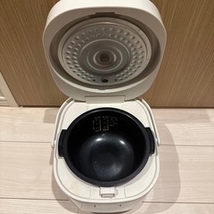 シャープ炊飯器の画像