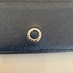 ブルガリ ネイビー レザー 定期入れの画像