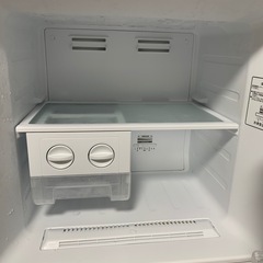 Hiense 冷蔵庫227L HR-B2302 2021年製  の画像