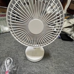 ポータブルファンの画像