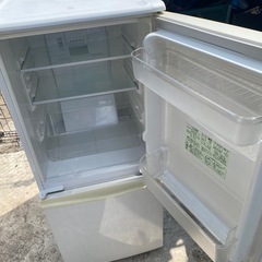 SHARP 150L 冷蔵庫の画像