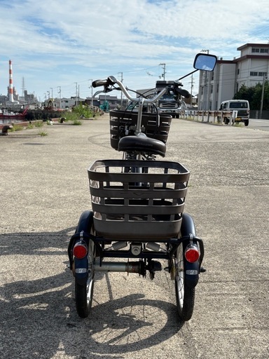電動自転車　三輪