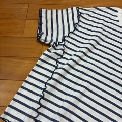 【新品・未使用】ビッグシルエットボーダーTシャツ　フリルの画像