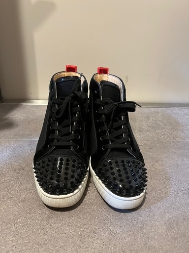 ルブタンスニーカーメンズ