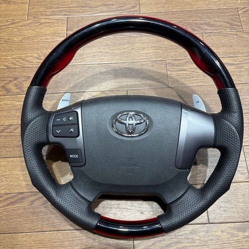 ハイエースパドルシフト付きハンドル