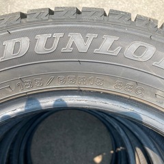 DUNLOP 185/65R15 25年製　冬タイヤの画像
