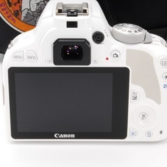 全国発送/美品希少⭐️canon eos kiss x7 ダブルレンズ　初心者すぐ使える/本格撮影/ホワイト!付属品多数！ ◆標準・超望遠レンズつき！初心者にオススメ！！スマホ転送カードリーダー！ の画像