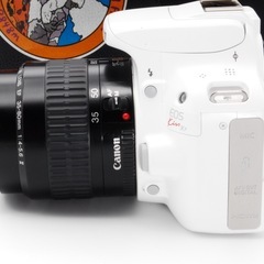 全国発送/美品希少⭐️canon eos kiss x7 ダブルレンズ　初心者すぐ使える/本格撮影/ホワイト!付属品多数！ ◆標準・超望遠レンズつき！初心者にオススメ！！スマホ転送カードリーダー！ の画像