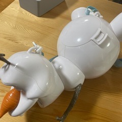 オラフ　ポップコーン入れの画像