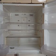 2004年製三菱冷蔵庫の画像